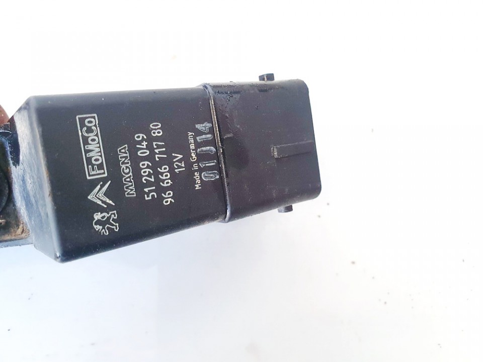 9666671780 51299049 Glow plug relay Volvo V50 2011 1.6L EIS01640095