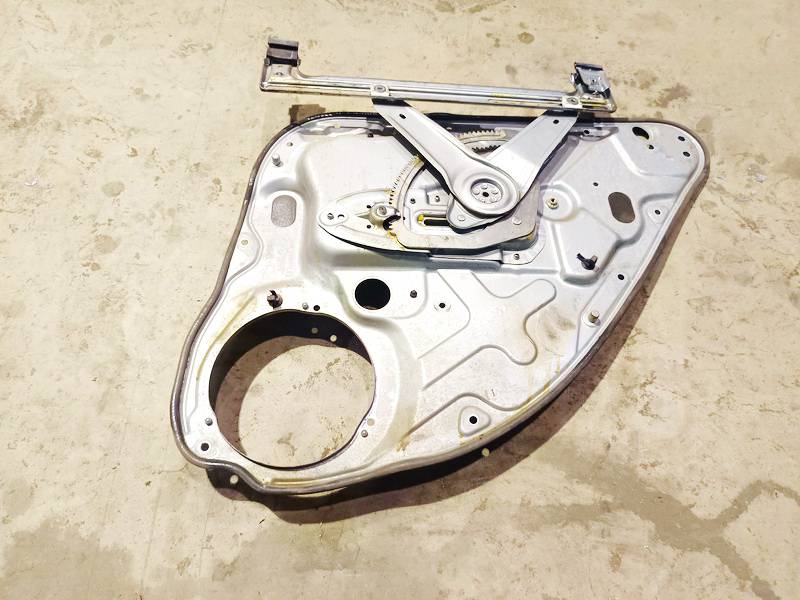 4M51A045H23B Ford Focus 2006 Durvju loga pacēlājs - AIZMUGURE PA KREISI - Thumbnail 2