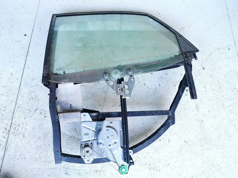 Audi A4 1996 Ościeżnica drzwi - TYLNE LEWE