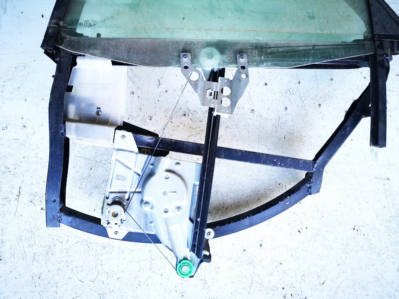 8D0839399A Audi A4 1996 Podnośnik szyby drzwi - TYLNE LEWE