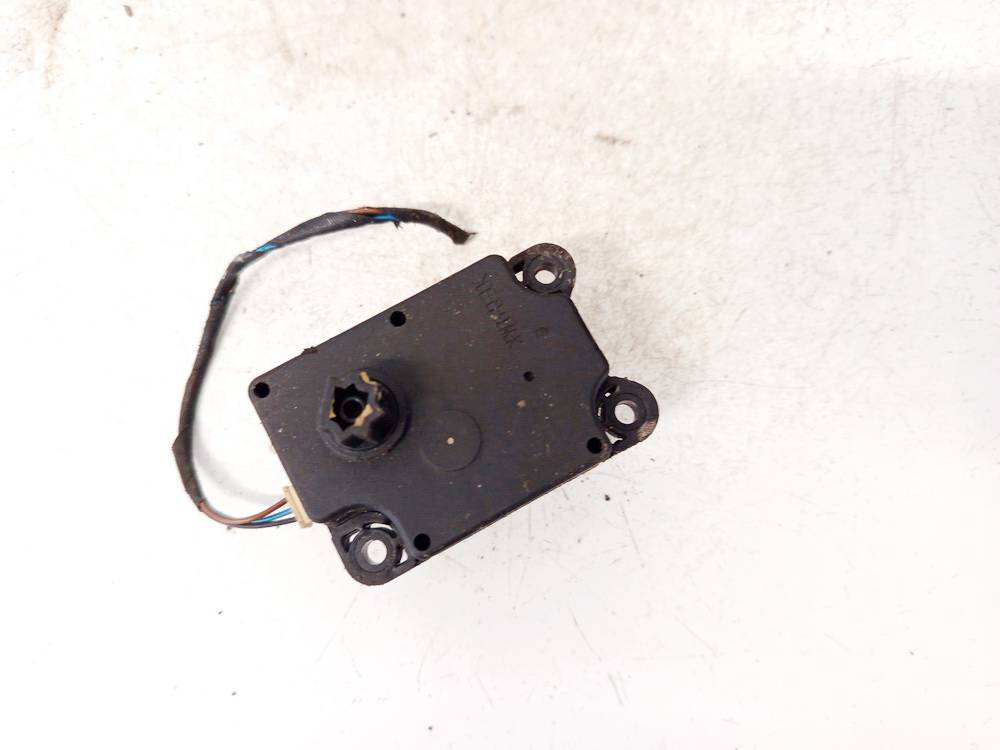 4N5H19E616AD Volvo C30 2008 Heater Vent Flap Control Actuator Motor - Thumbnail 3