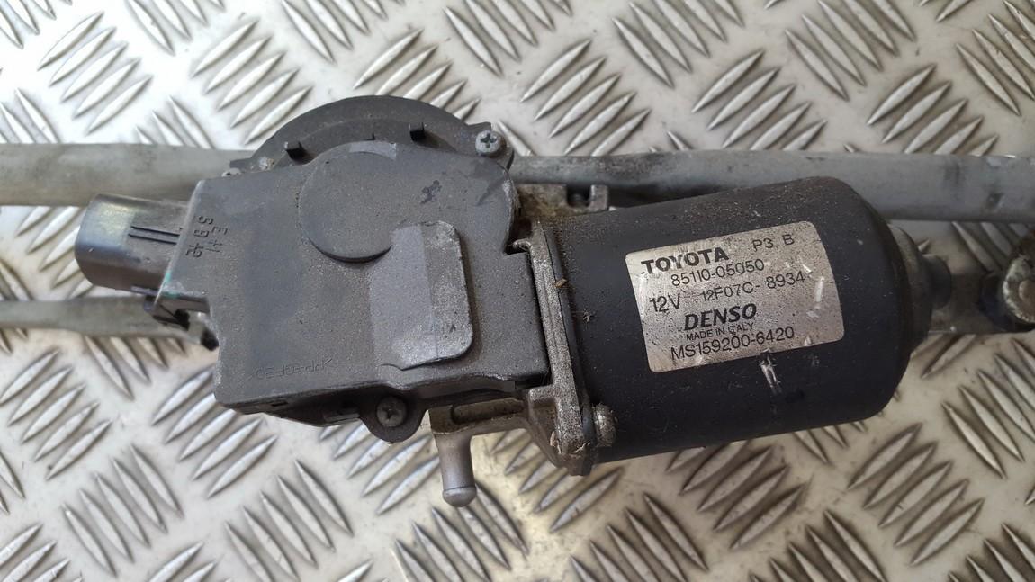 8511005050 Toyota Avensis 2005 windscreen front wiper motor - FRONT