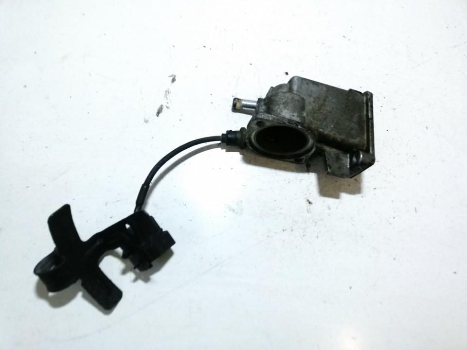 9497484 used Thermostat Housing (Flange) Volvo S60 2002 2.0L