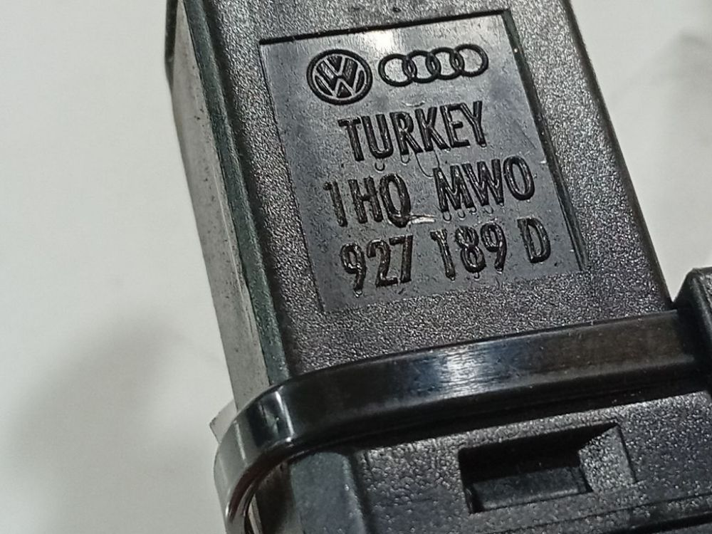 1H0927189D Audi A2 2002 Brake Light Switch (sensor) - Switch (Pedal Contact) - Thumbnail 4
