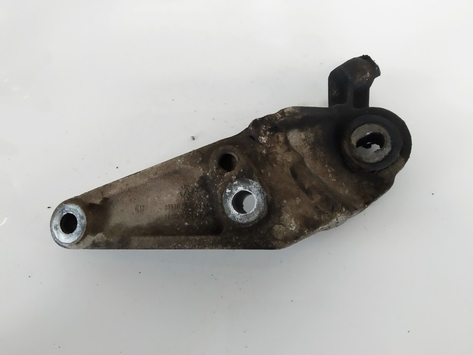 13130723 13185905, 633374681 Engine Mount Bracket and Gearbox Mount