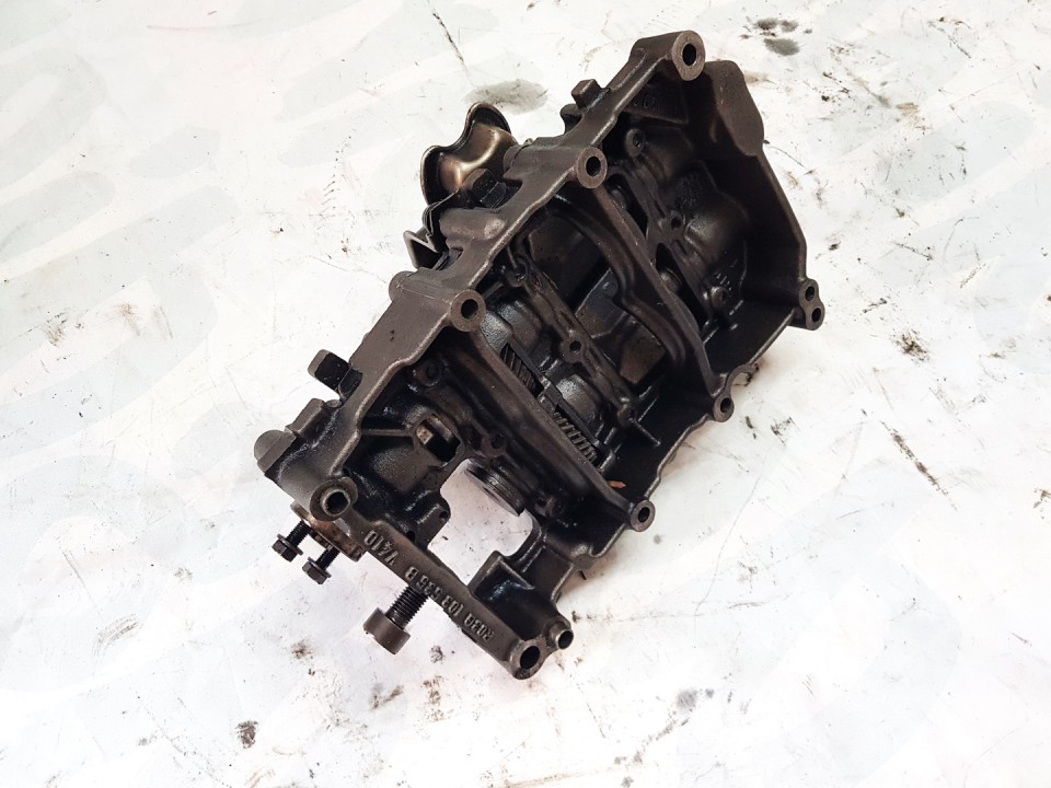 03G103537B Volkswagen Tiguan 2012 Oil pump