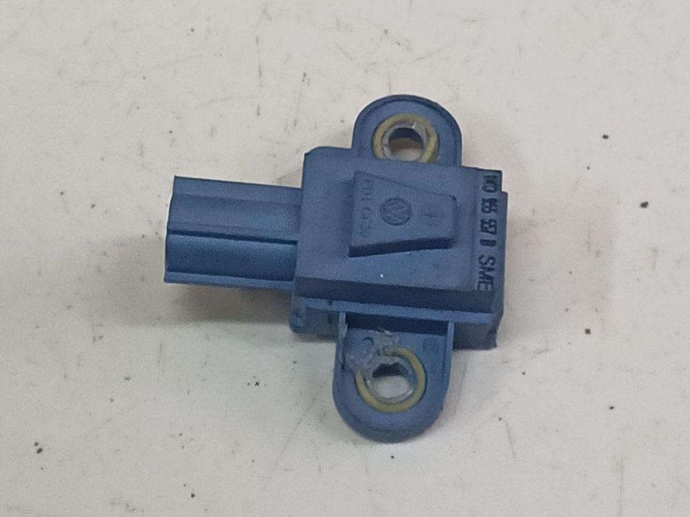 1K0955557B Volkswagen Golf 2008 Crash Sensor Capteur Donneur Airbag