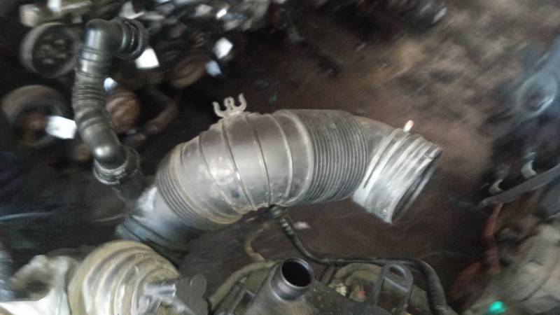 3C0129654P Volkswagen Golf 2006 Douille Filtre à Air Aspiration - Thumbnail 2