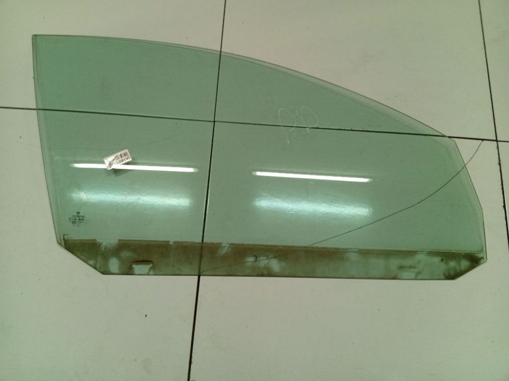 AS2 Volkswagen Golf 2008 Duru stiklas P.D.