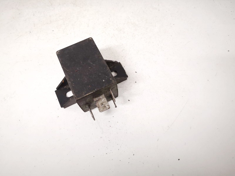 87vb11450aa used Relay module Ford Transit 1993 EIS01549521 Used Auto Parts Shop