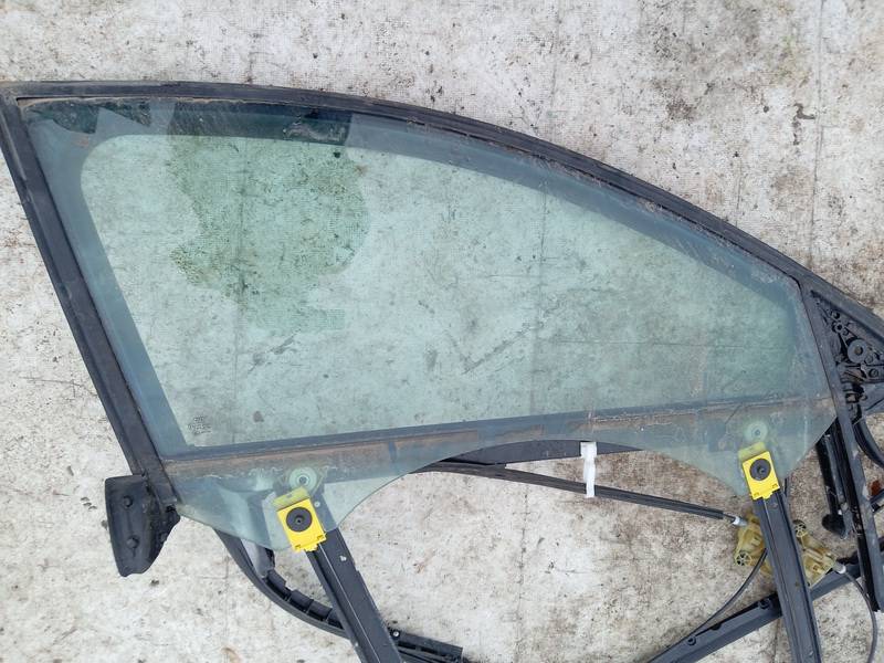 AS2 Audi A6 2007 Durvju stikls - PRIEKŠA PA LABI