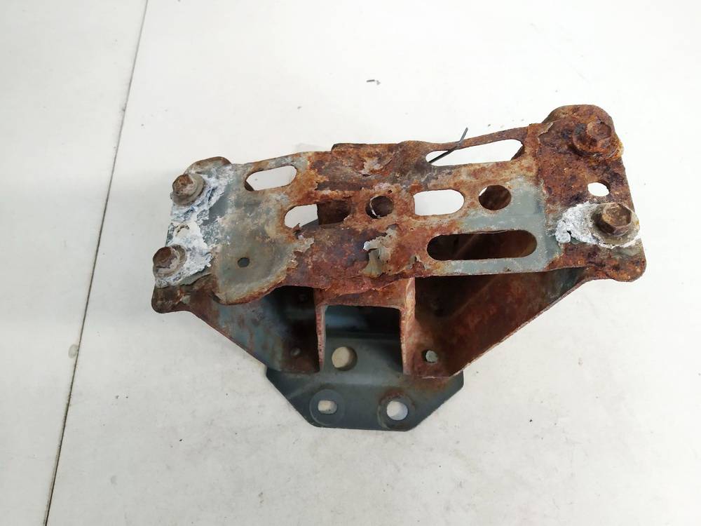 Toyota RAV-4 2006 Bamperio laikiklis P.K. - Thumbnail 2