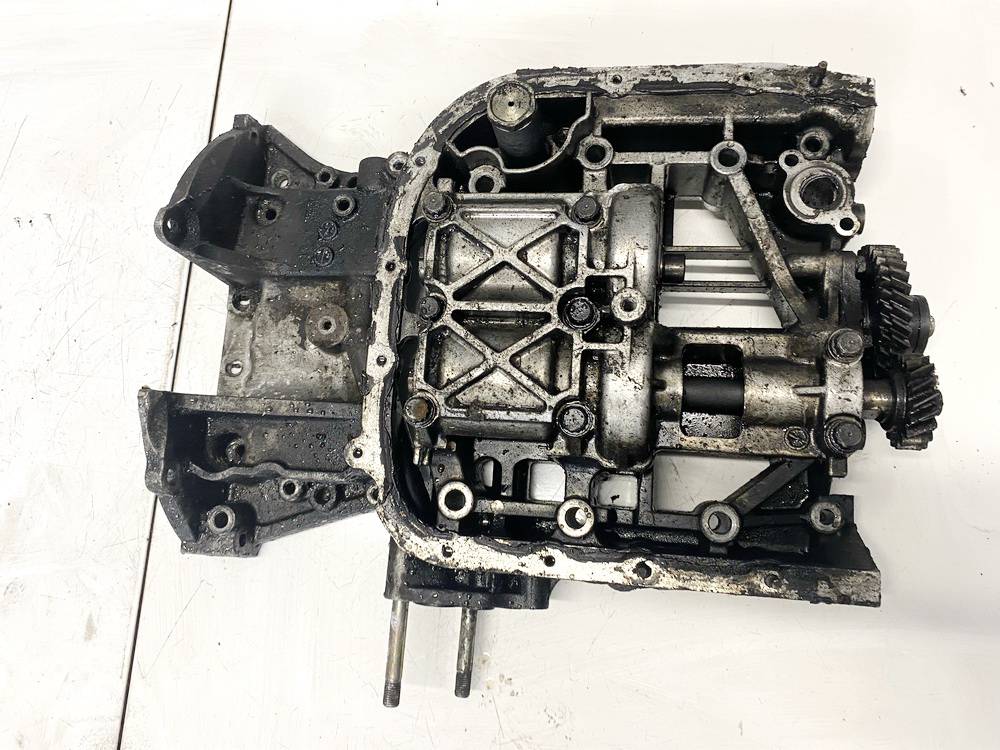 Toyota Previa 2002 Oil pump