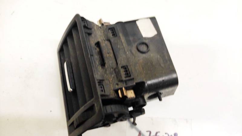 3M51R018B08AFW Ford C-MAX 2005 Rejilla Aireadora - 
Moldura protectora de la rejilla de ventilación lateral del panel - Thumbnail 3