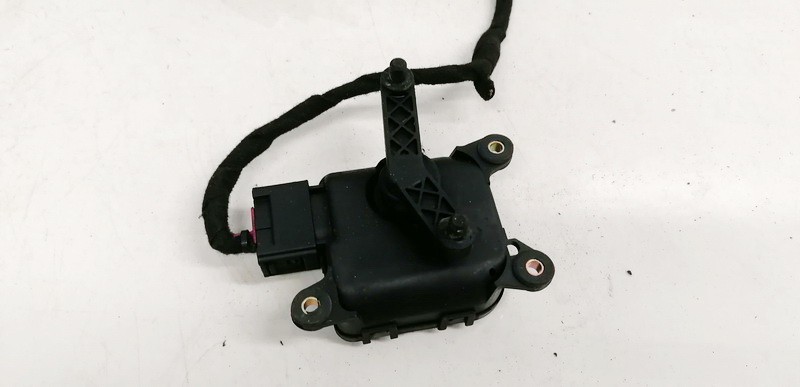 0132801125 Audi A6 1998 Heater Vent Flap Control Actuator Motor - Thumbnail 2