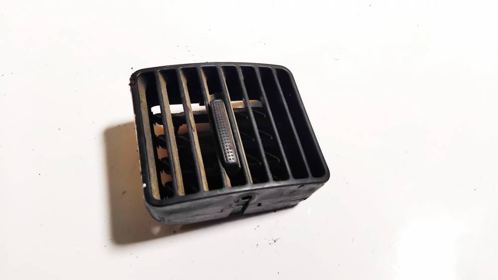 Honda CR-V 2002 Wloty powietrza do kabiny - Thumbnail 3