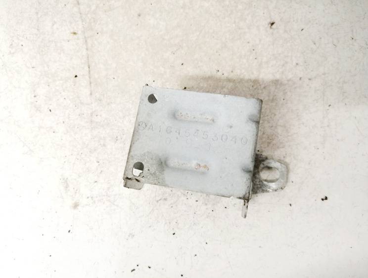 A1645453040 Mercedes-Benz ML-CLASS 2005 Other holders