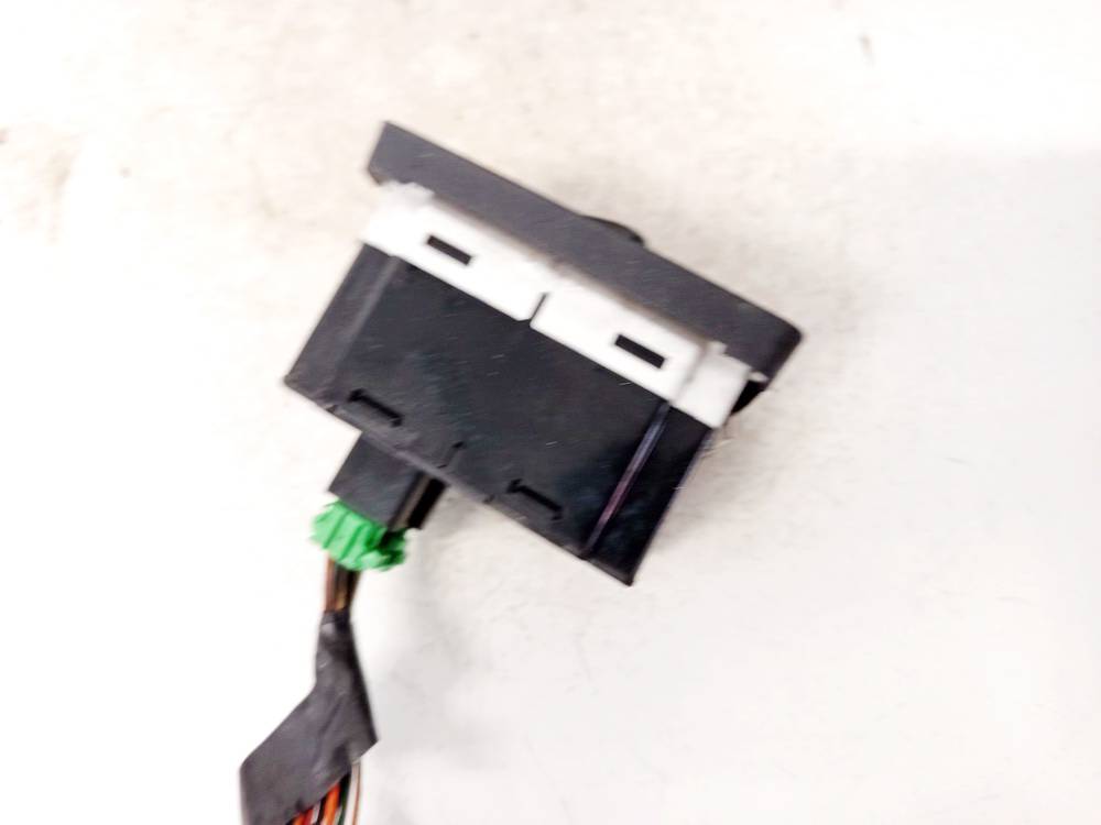 30739300 Volvo C30 2008 Headlight adjuster switch (Foglight Fog Light Control Switches) - Thumbnail 3