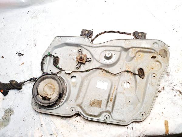 1T0837756 Volkswagen Caddy 2004 Durvju loga pacēlājs - PRIEKŠA PA LABI