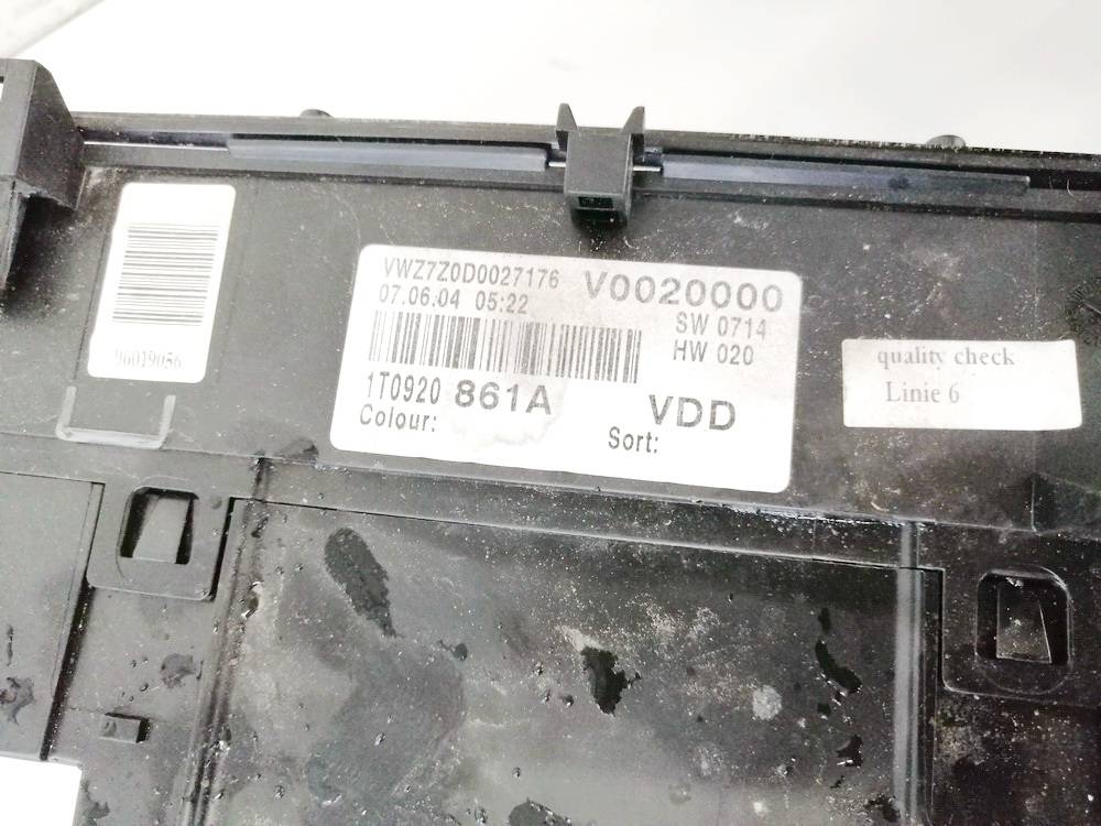 1T0920861A Volkswagen Touran 2004 Speedometers - Cockpit - Speedo Clocks Instrument - Thumbnail 3