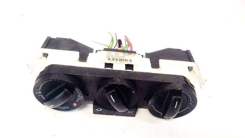 6Q0820045G Volkswagen Polo 2007 Panel sterowania klimatyzacją (przełączniki ogrzewania)