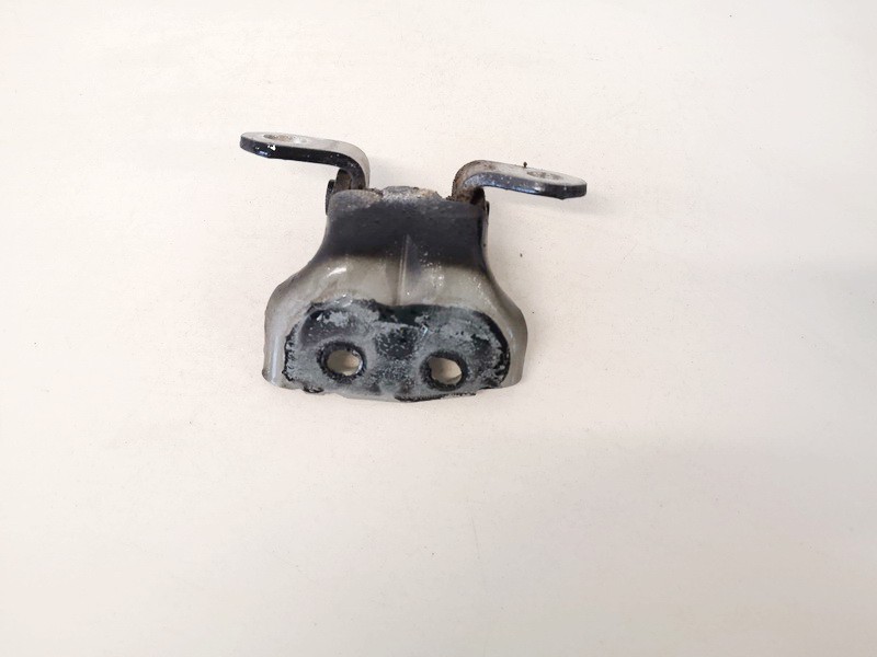 281569U00A Nissan Note 2007 Петля двери передней  нижняя