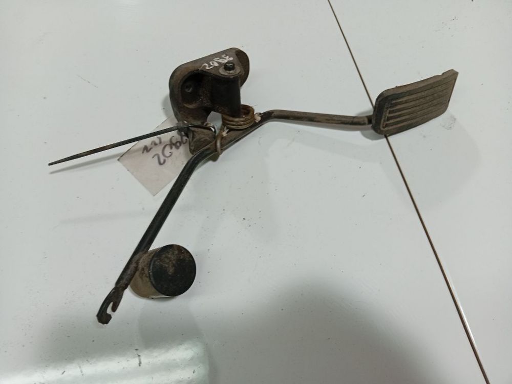 Toyota Aygo 2008 Elektroniczny pedał przyspieszenia