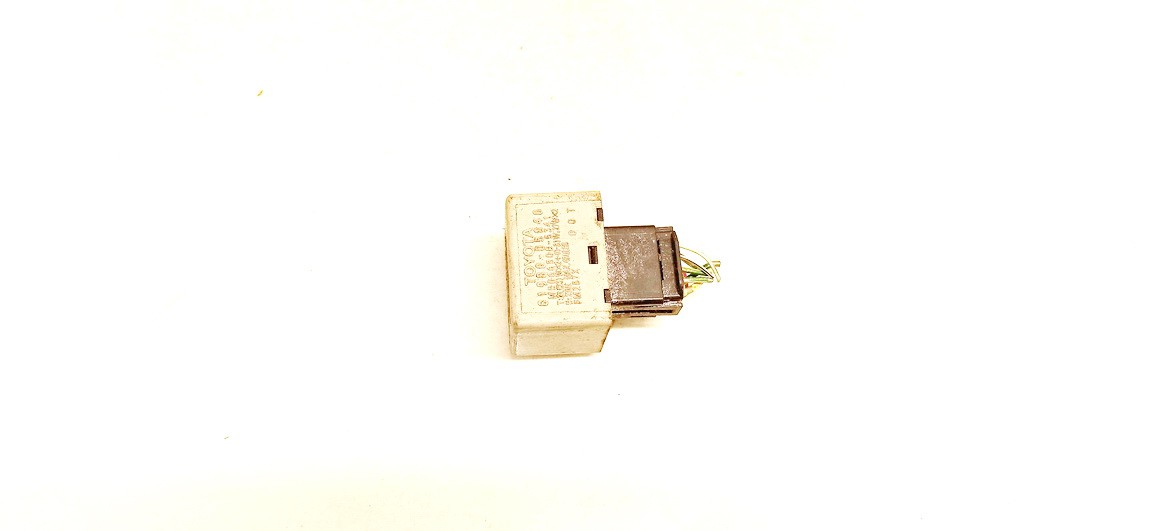 8198005040 Toyota Avensis 2005 Relay module - Thumbnail 2