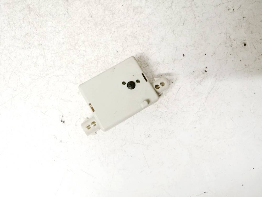 911826206 BMW 5-Series 2011 Antenna Module Unit - Thumbnail 2