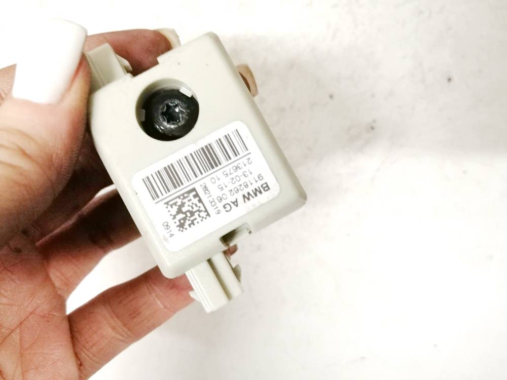 911826206 BMW 5-Series 2011 Antenna Module Unit - Thumbnail 3