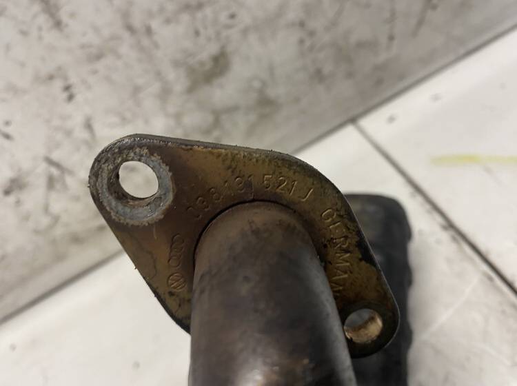 038131521J Audi A3 2000 EGR Pipe (Exhaust Gas Recirculation EGR METAL PIPE) - Thumbnail 4