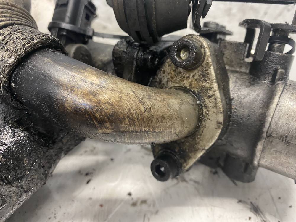 038131521J Audi A3 2000 EGR Pipe (Exhaust Gas Recirculation EGR METAL PIPE) - Thumbnail 3