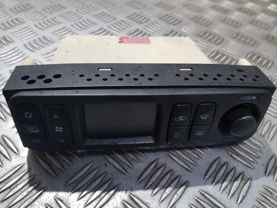MR360372 Mitsubishi Galant 1999 Climate Control Panel (heater control switches)