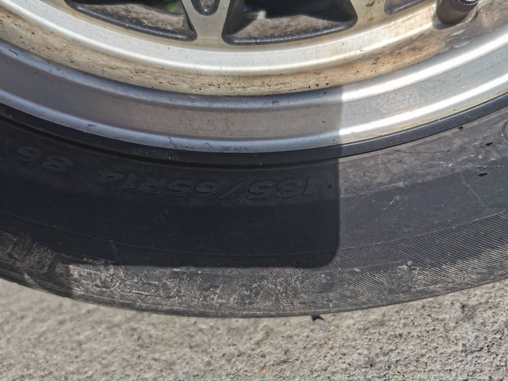 4X100 Volkswagen Golf 1990 Räder-Kit R14 - Thumbnail 5