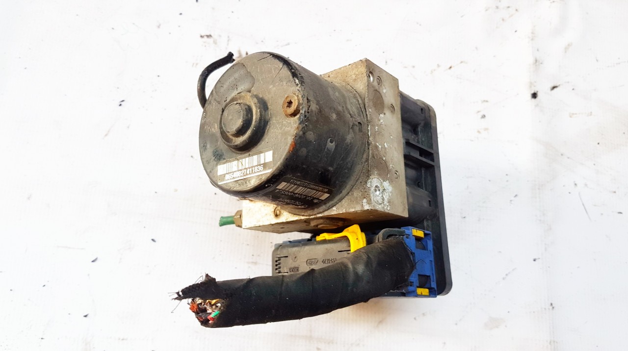 10096014243 Renault Laguna 2003 ABS Unit (ABS Brake Pump)