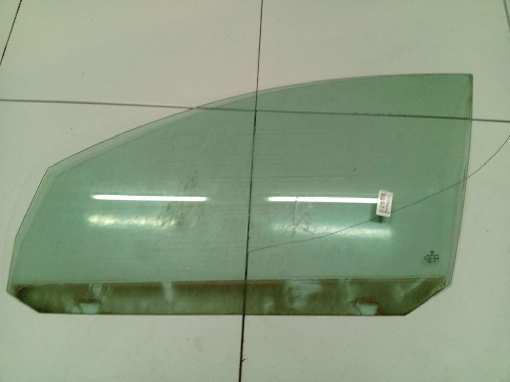 AS2 Volkswagen Golf 2008 Duru stiklas P.K.