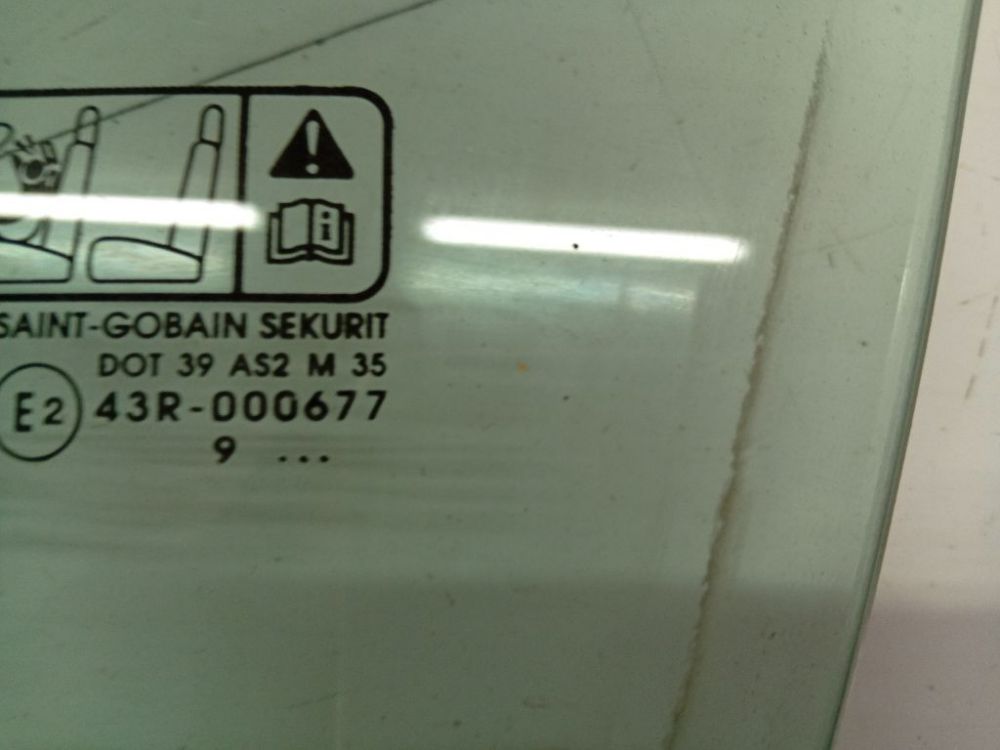 AS2 Ford Mondeo 2010 Door-Drop Glass - FRONT LEFT - Thumbnail 4