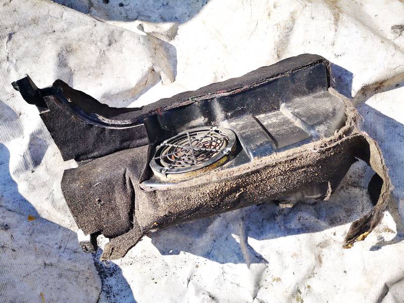 294282 Audi A6 2000 Loudspeaker (Subwoofer)