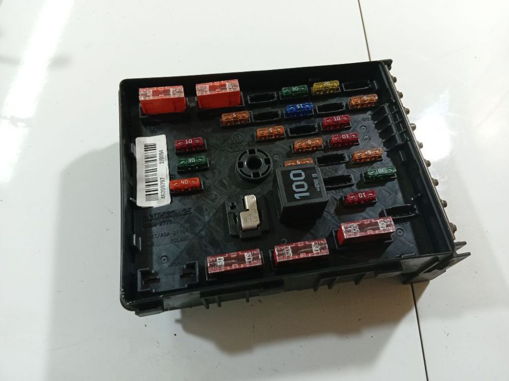 3C0937125 Volkswagen Passat 2007 Fuse box