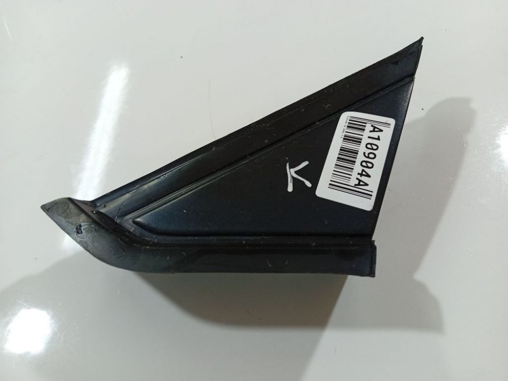 9653081177 Volkswagen Jetta 2006 Wykończenie wnętrza (plastikowe elementy)