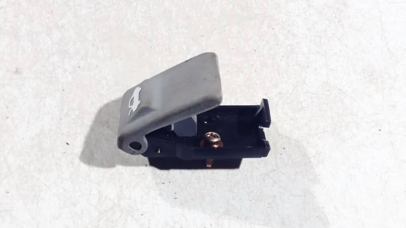 8118134000 Kia Sorento 2004 Hood Release Handle