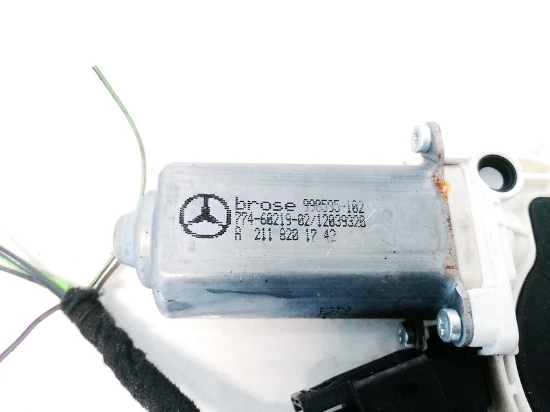 A2118201742 Mercedes-Benz C-CLASS 2007 Oven Ikkunan Nostajan Moottori - EDESSÄ OIKEALLA - Thumbnail 3