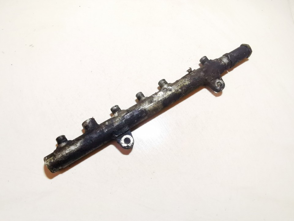 7700114017 Renault Laguna 2001 Kuro magistrale