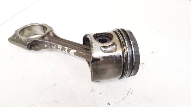 Audi A4 1996 Tłok z korbowodem - Thumbnail 3