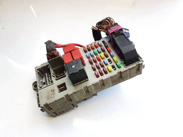 1361296080 Citroen Jumper 2008 Fuse box