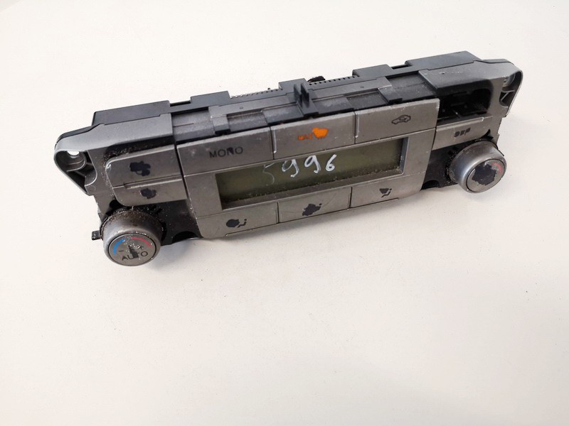 6M2T18C612AG Ford S-Max 2006 Climate Control Panel (heater control switches)