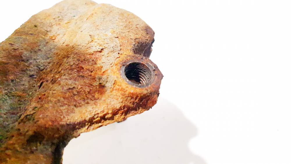 Volkswagen Golf 1998 Steering knuckle - FRONT LEFT - Thumbnail 4