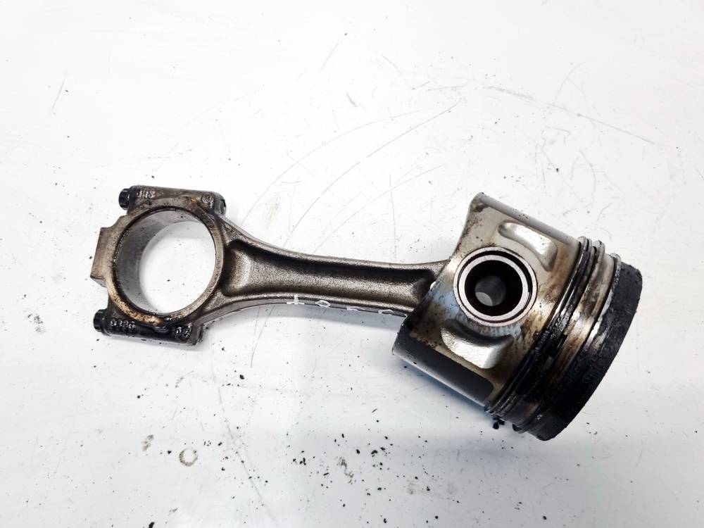 Volkswagen Golf 2004 PISTON, Pistón con biela