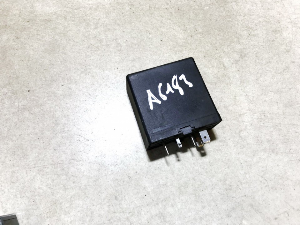 4A0907440 Audi A3 1997 Relay module