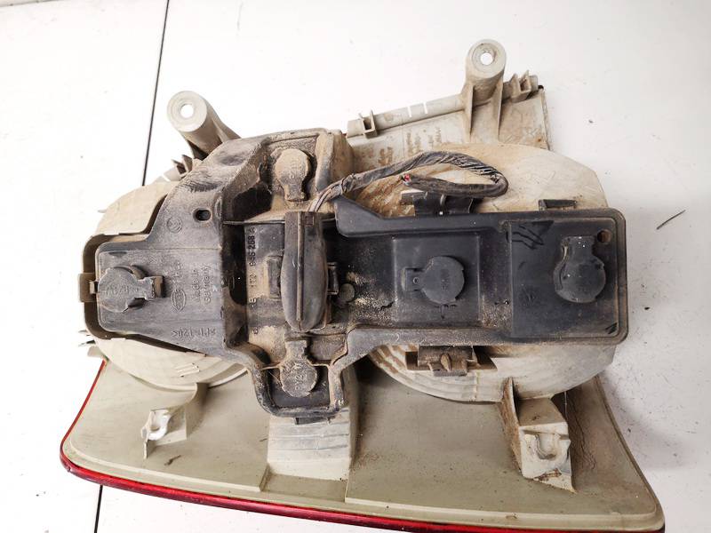 1T0945258A Volkswagen Touran 2003 Tail Light lamp Outside - REAR RIGHT - Thumbnail 3